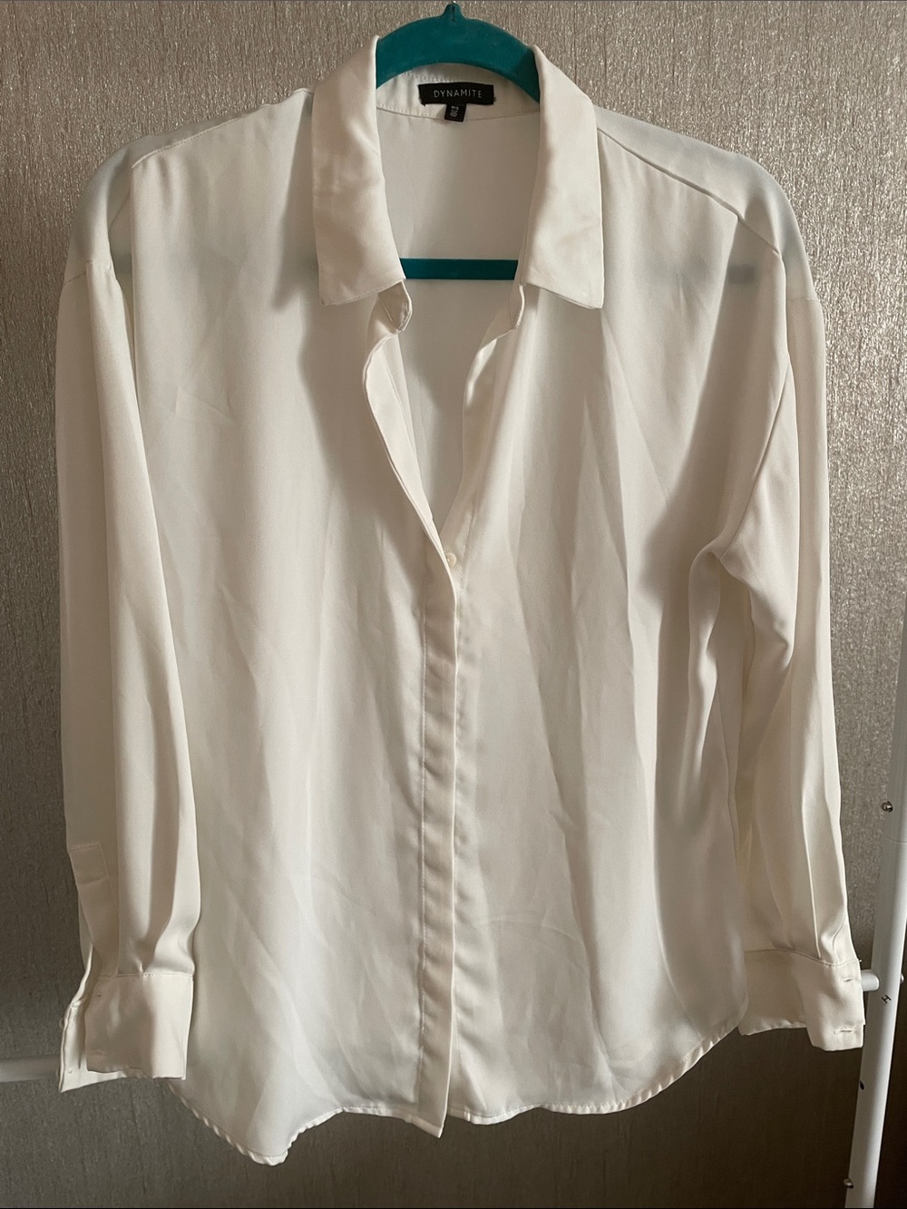 Dynamite Women's White Button-Down Blouse